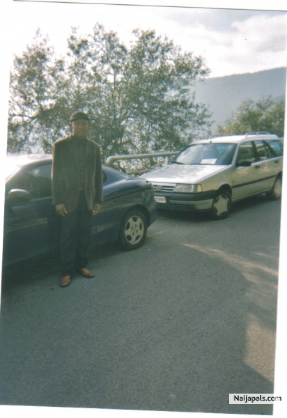  - click for next photo