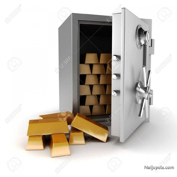 THE GOLD MINE - click for next photo