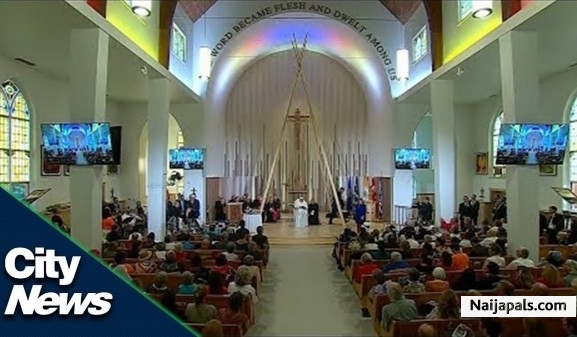 once in 6 months I attend Sunday Mass in Uromi Nigeria - click for next photo