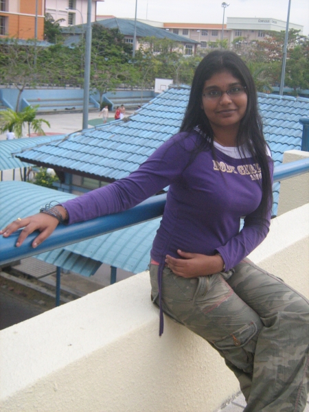  - click for next photo