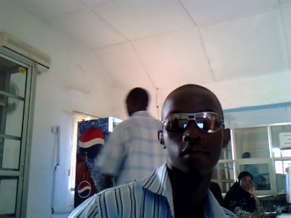  - click for next photo