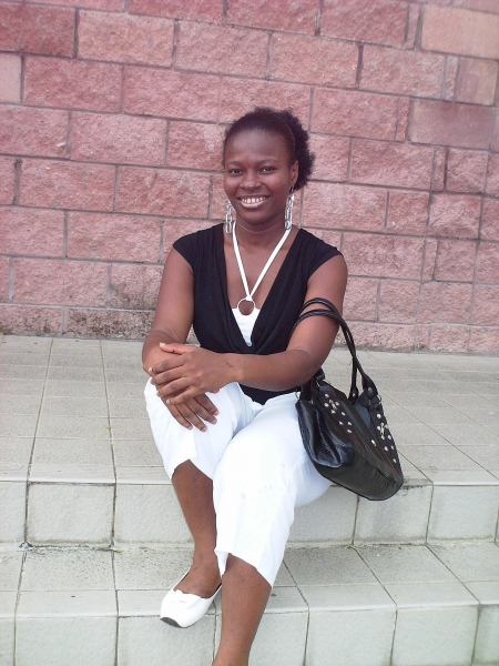  - click for next photo