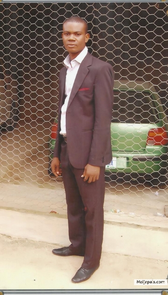  - click for next photo