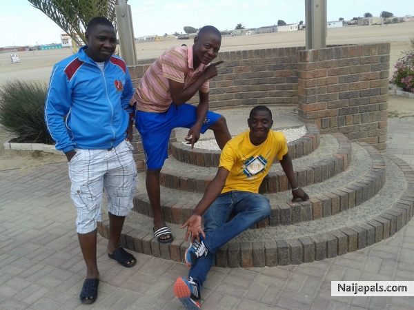 Namibian guys - click for next photo