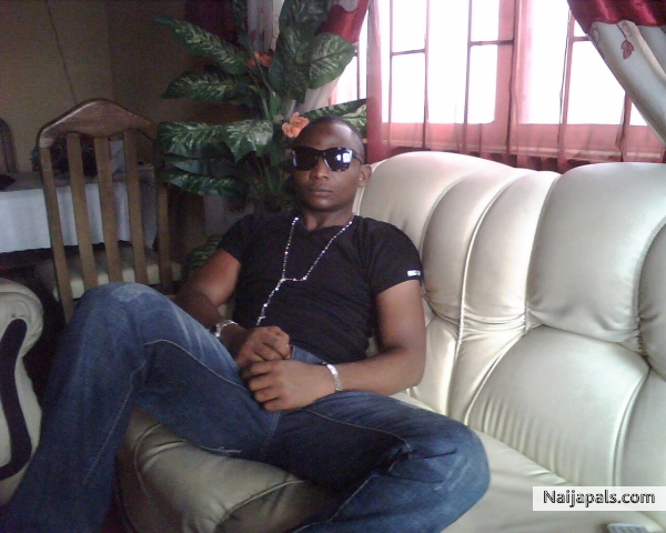 doncelee finest - click for next photo
