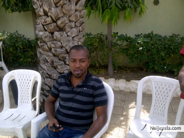  - click for next photo
