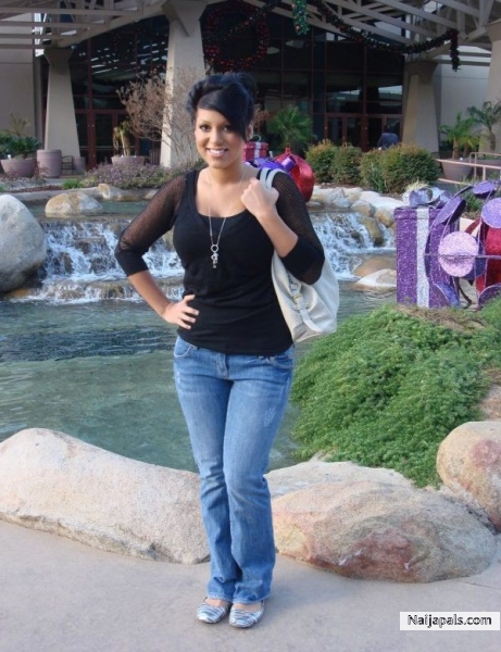 please my dera can you Reply me to my , marycole99@live. com - click for next photo