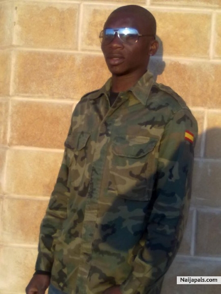  - click for next photo