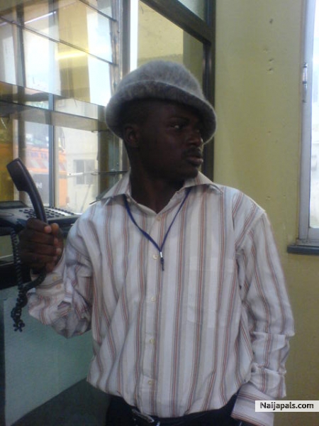 IS LIFE DIS HARD............. OR IS IT BECAUSE I' M A MAN..?? - click for next photo