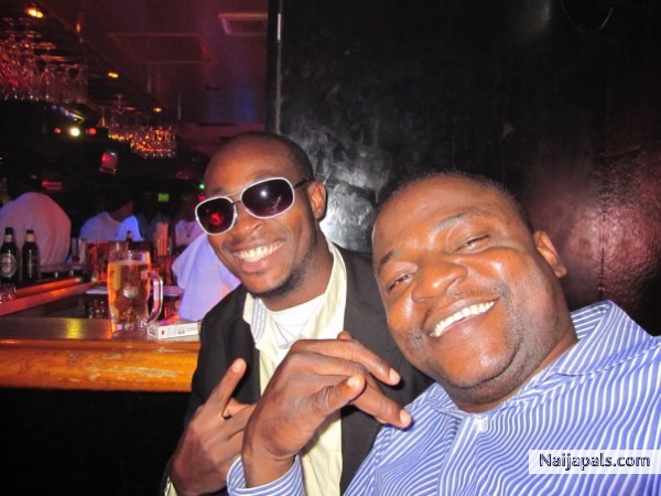 chillin with friends - click for next photo