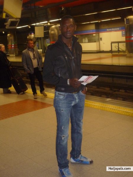  - click for next photo