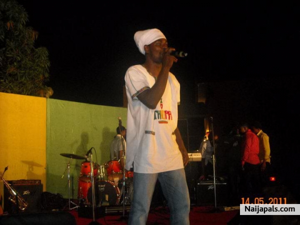 wajudah live @ M Lounge port harcourt may 16th 2011 - click for next photo