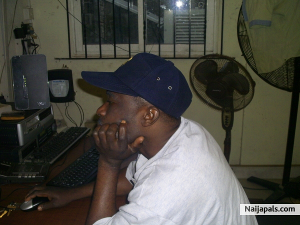 on duty.my office. - click for next photo