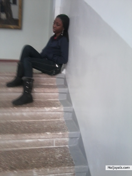  - click for next photo