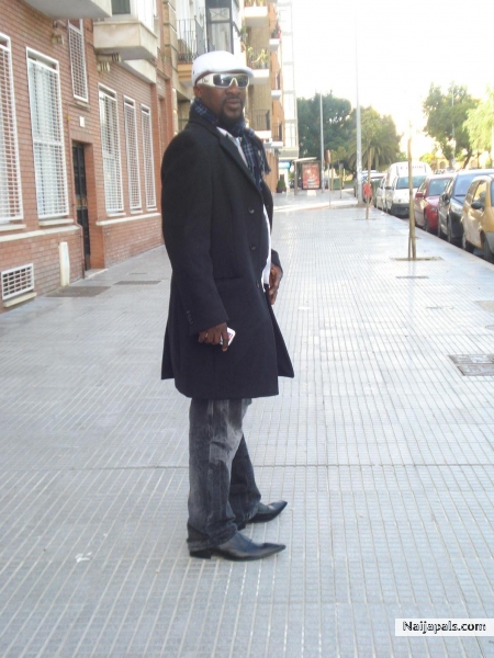  - click for next photo