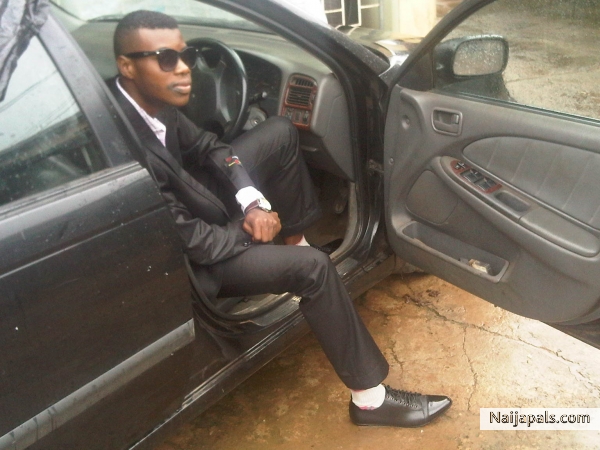  - click for next photo