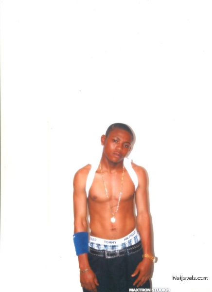 ladies man....hey hw u like me now sexyladies? - click for next photo