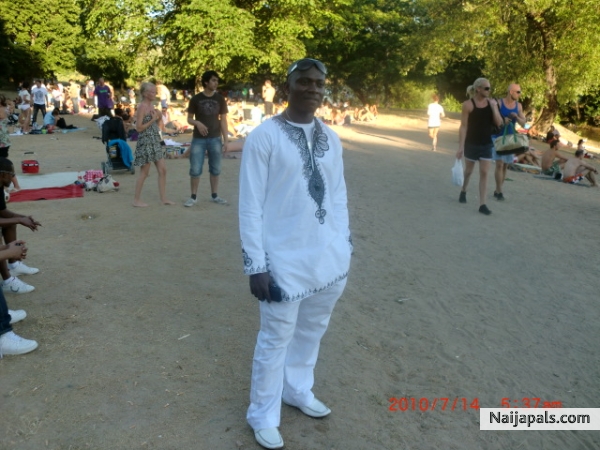 hey - click for next photo