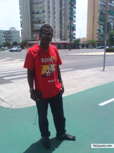  - click for next photo