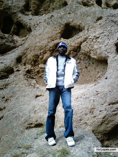  - click for next photo
