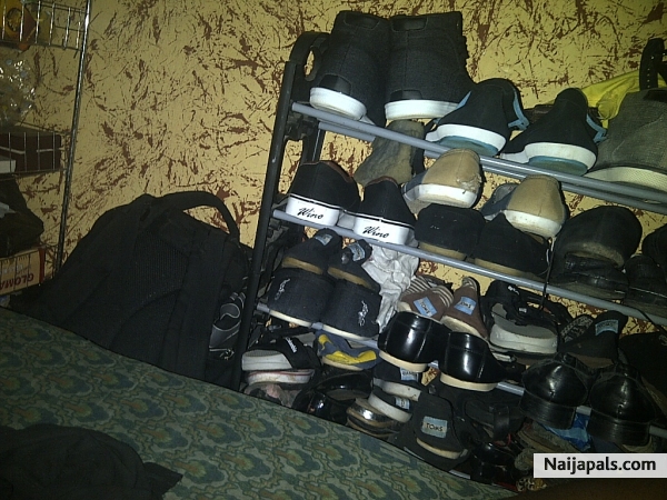 - click for next photo