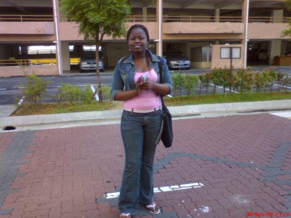 - click for next photo