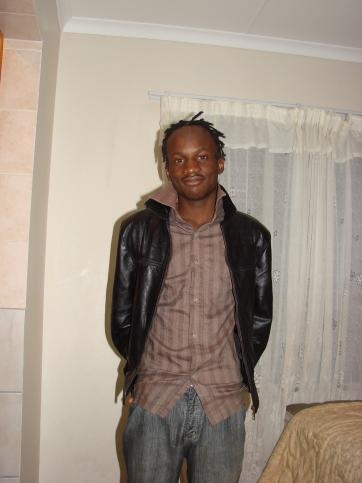 - click for next photo