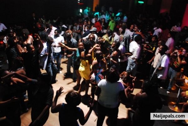 Afrijamz Full Blast with DJ Neptune - click for next photo