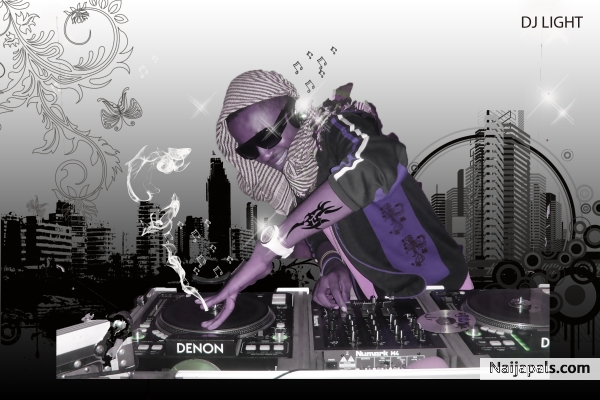 dj light - click for next photo
