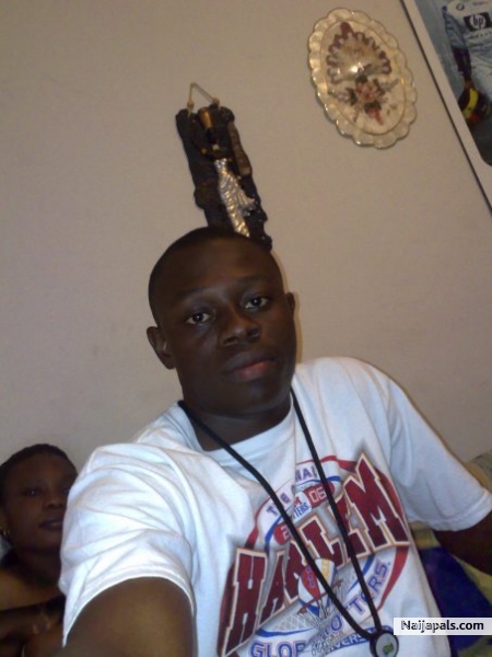 Na me b dis - click for next photo