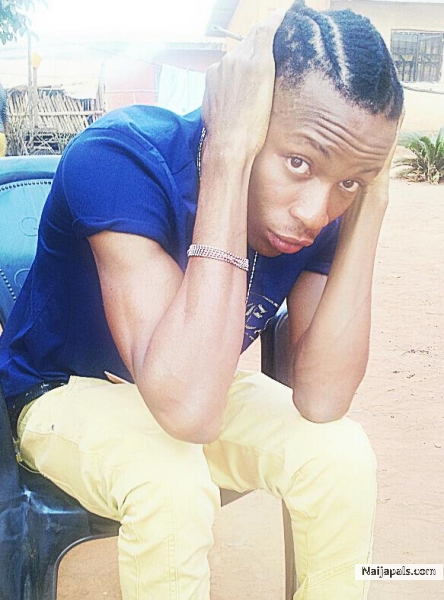 Dont have eny fine to truble abt cux so meny haters already doing that for me - click for next photo