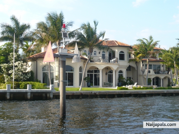 florida...babe - click for next photo