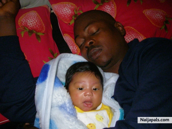 baby i need some sleep plzzzzzzzzzzzzzzzzzzzzzzzz - click for next photo