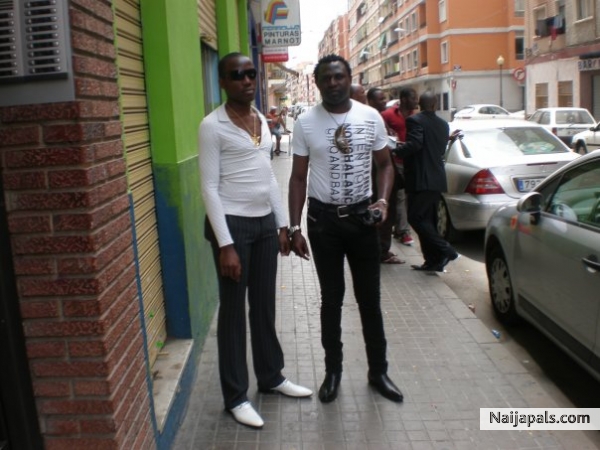 Jomob & Ahipuo - click for next photo