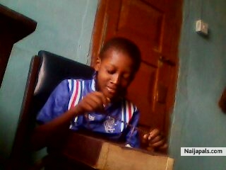  - click for next photo