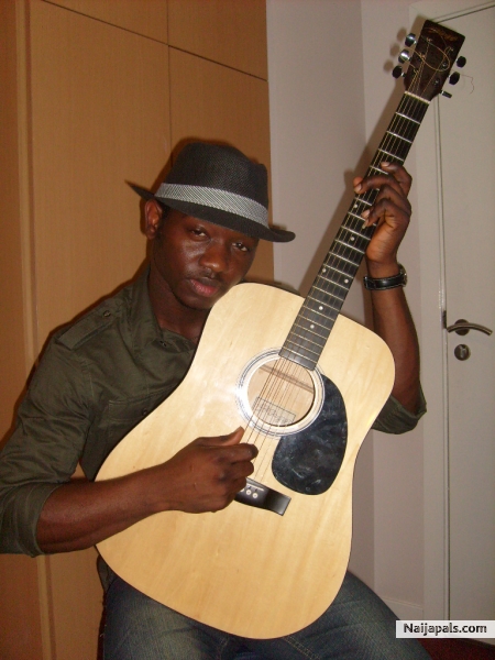  - click for next photo