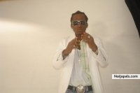 OWO NI KOKO - click for next photo