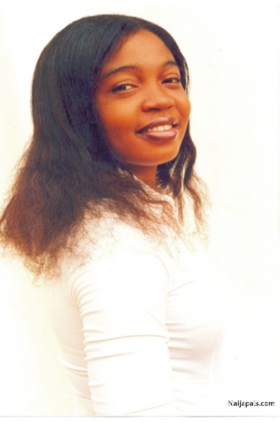 iam a cool girl with ambition - click for next photo