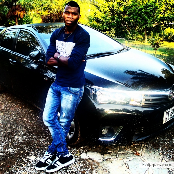  - click for next photo
