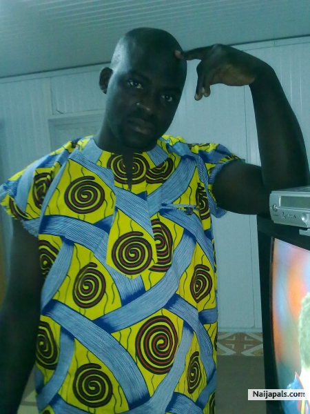 AFRICA STYLE THERE IS NO PLACE LIKE HOME - click for next photo