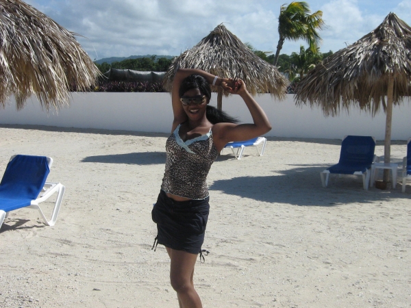  - click for next photo