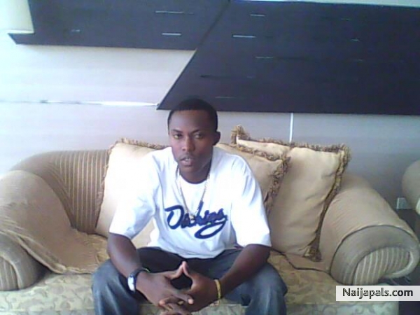 chillin - click for next photo
