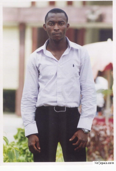  - click for next photo