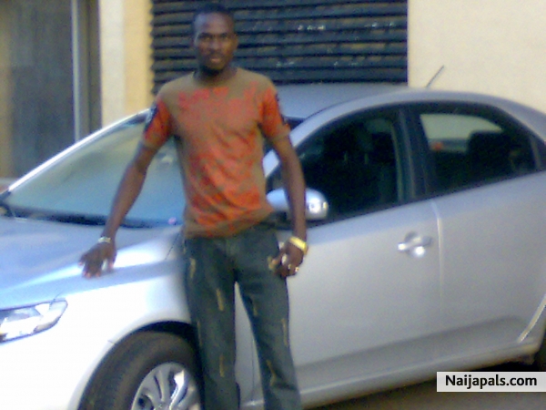 Abass - click for next photo