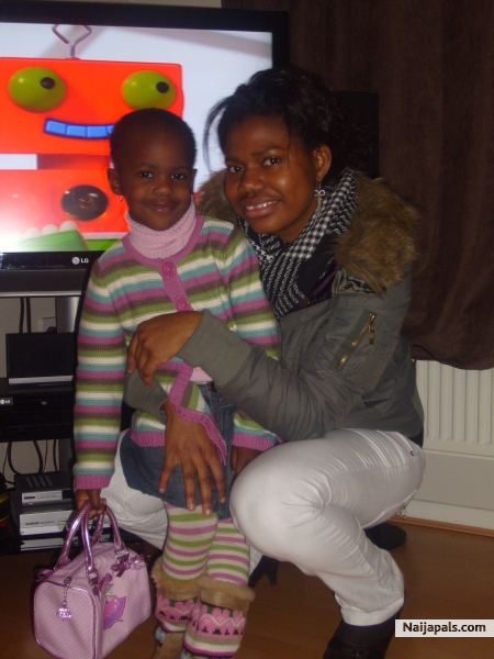 i ad my lovly cuz itohan...at london - click for next photo