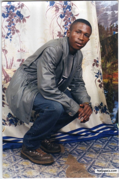 AM A GENTL MAN - click for next photo