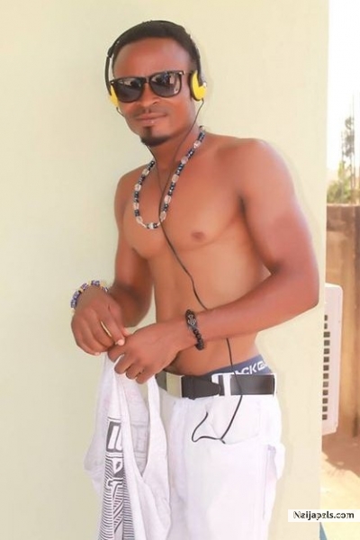  - click for next photo