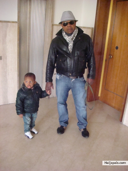  - click for next photo