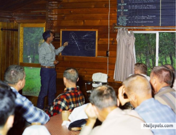 Naijapals.com educating teachers! - click for next photo