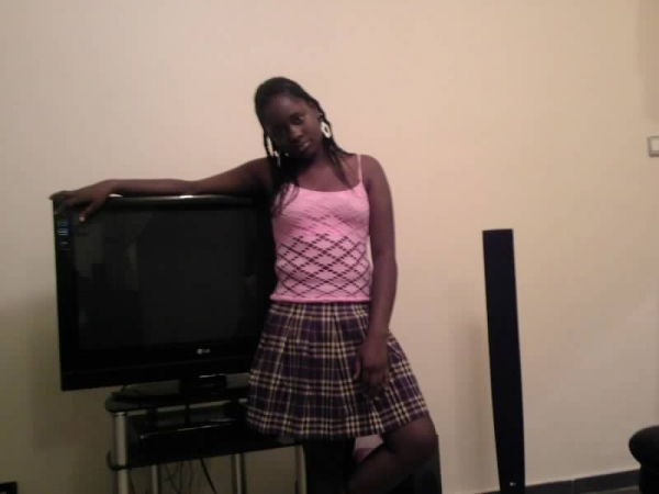  - click for next photo